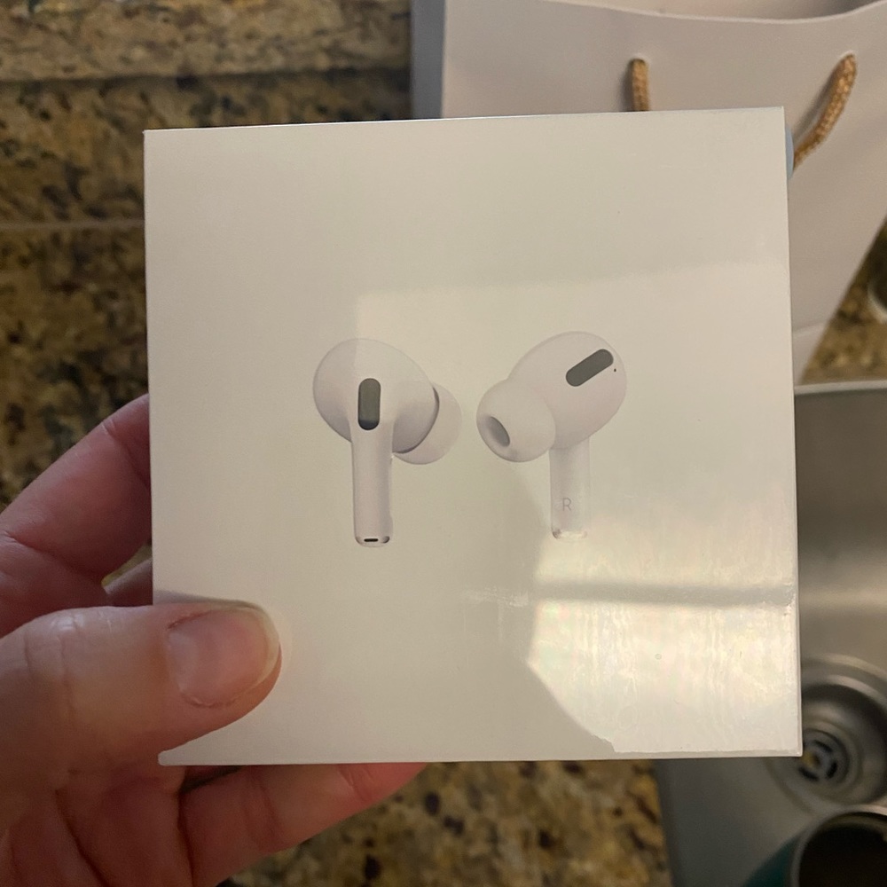 BRAND NEW AirPod Pro with wireless charging